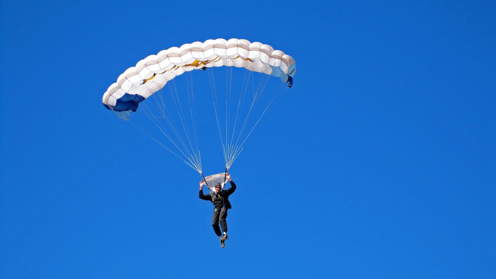 数据产品：基于AI的赛事预测服务商业化路径探讨，专业赛事分析预测软件