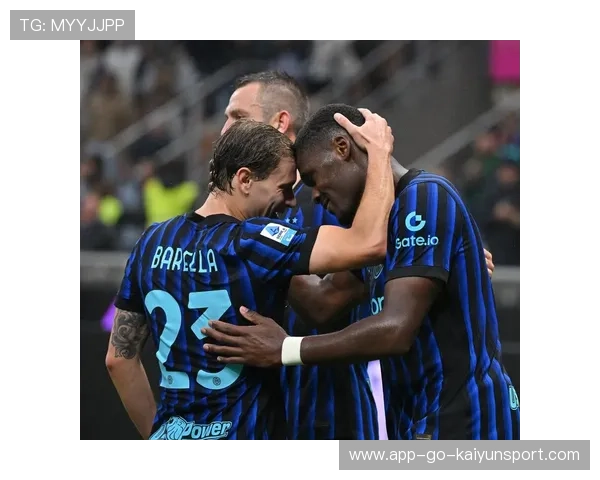 泽林斯基弧顶起脚轰入世界波，国际米兰2比0轻取克雷莫内塞豪取四连胜