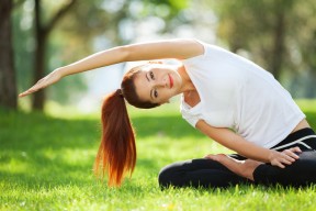 开云体育中国官网-威少连续砍20+，三分表现抢眼！底薪球员令美球迷回忆起2017年，威少顶薪