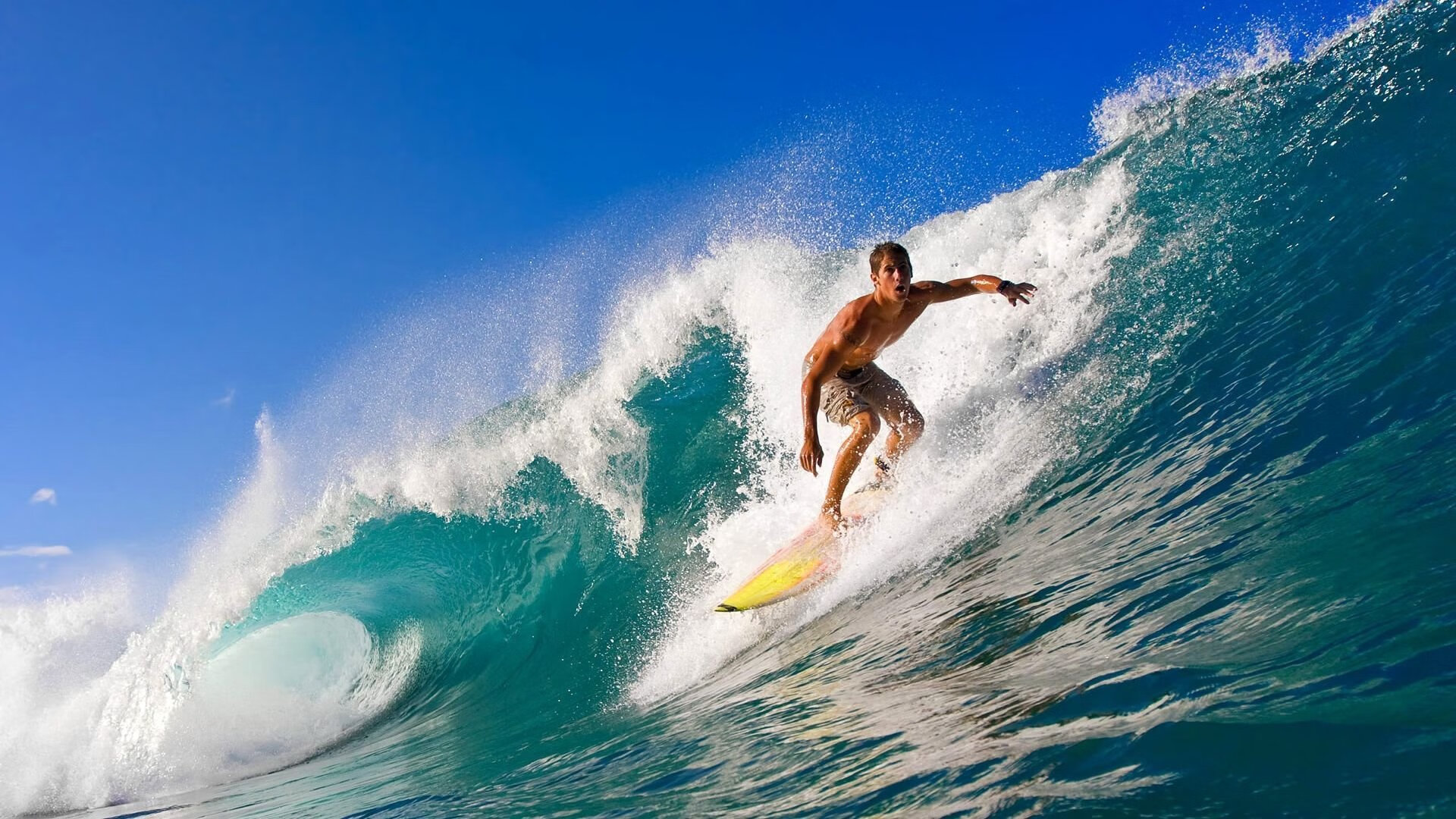 威少连续砍20+，三分表现抢眼！底薪球员令美球迷回忆起2017年，威少顶薪